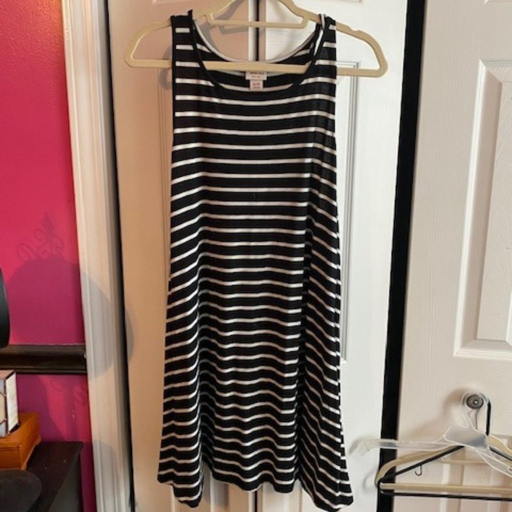 Black and White Stripe T-Shirt Dress
